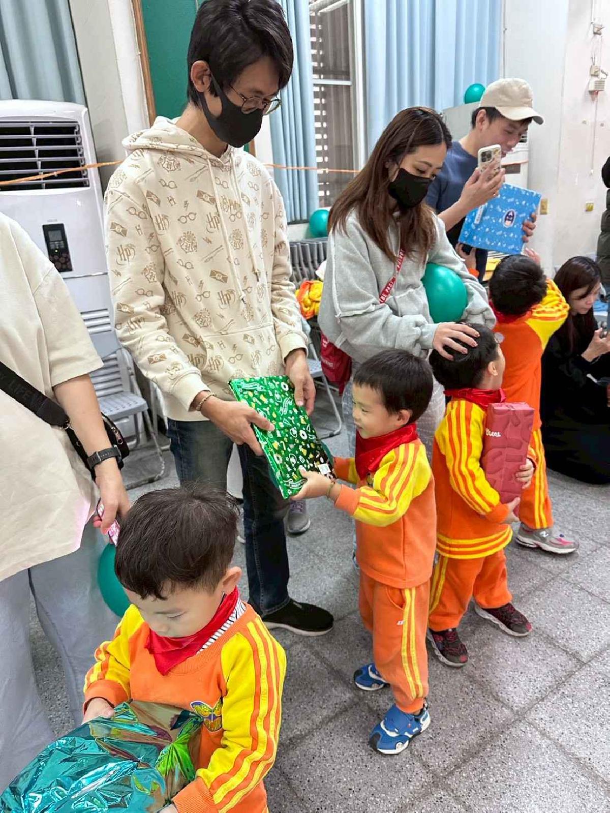 line_album_1141220聖誕親子運動會_251224_25