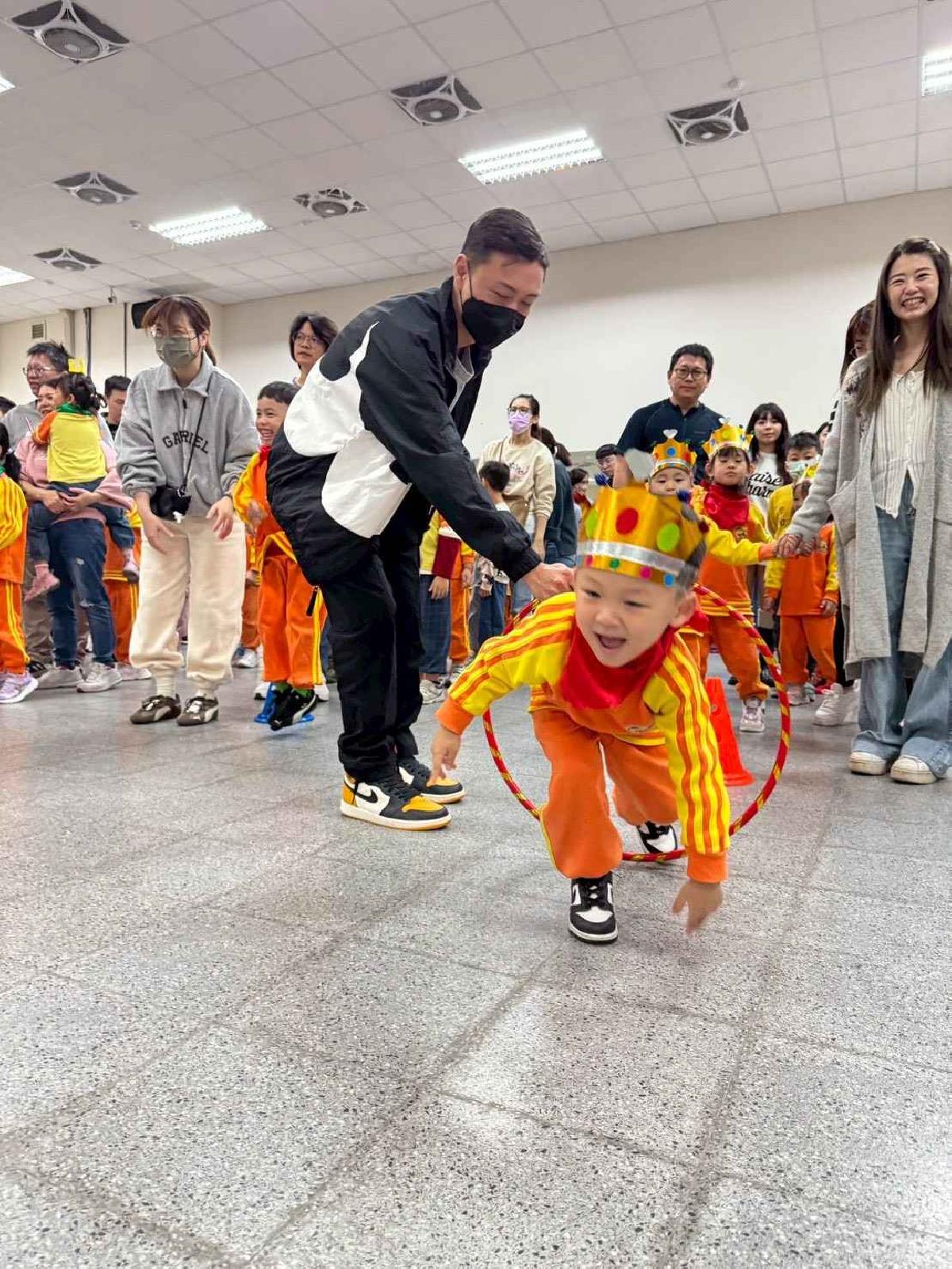 line_album_1141220聖誕親子運動會_251224_52