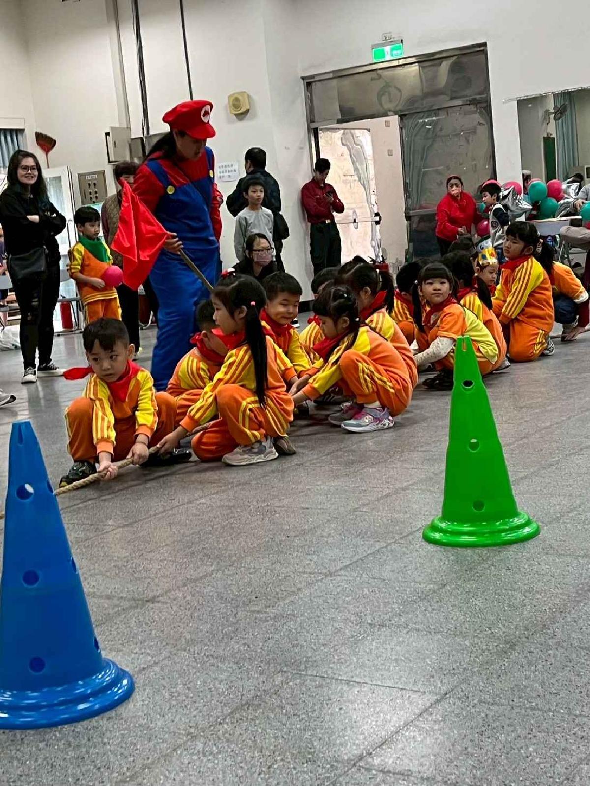 line_album_1141220聖誕親子運動會_251224_67