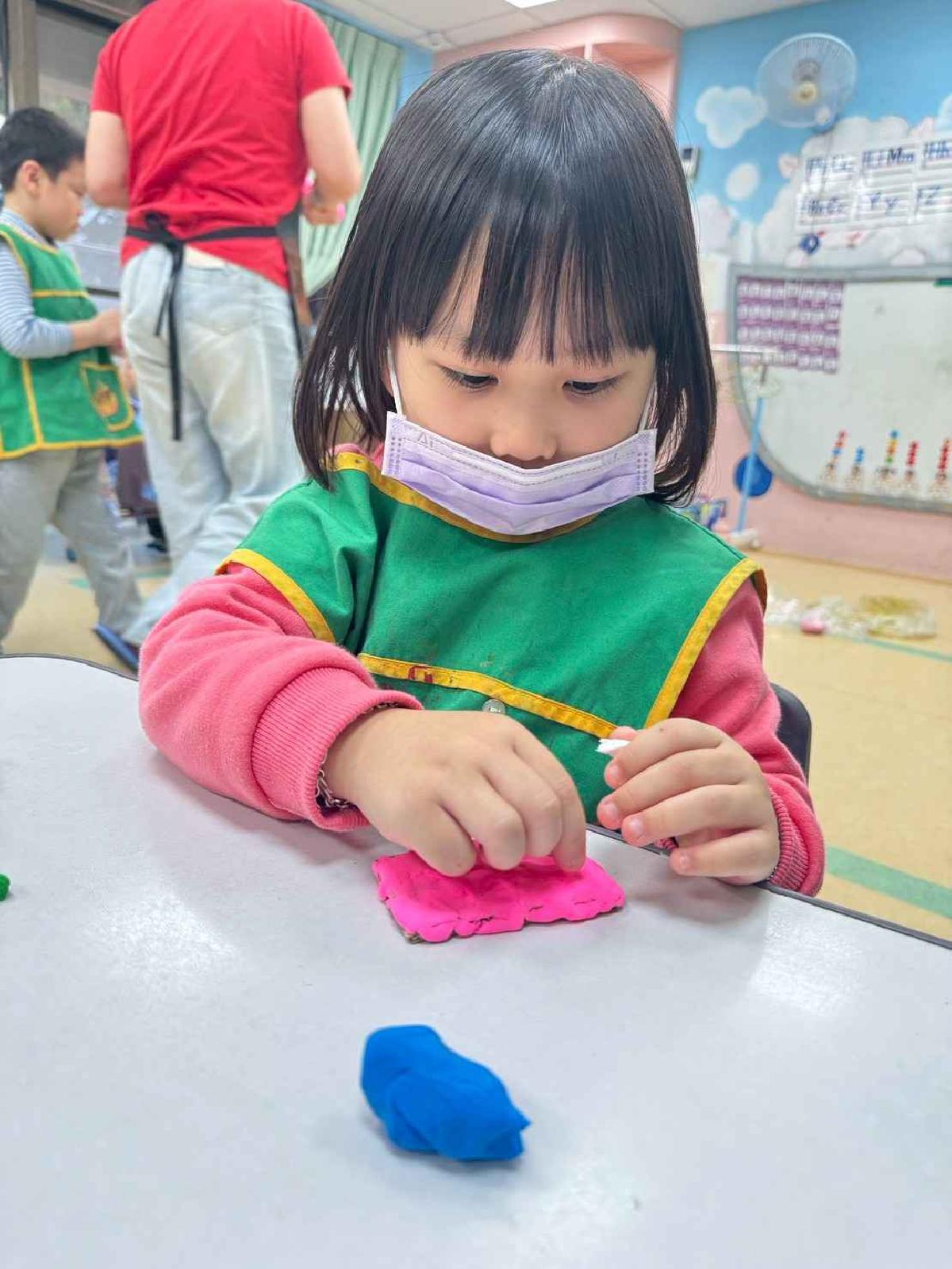 line_album_1215-19才藝_251224_3