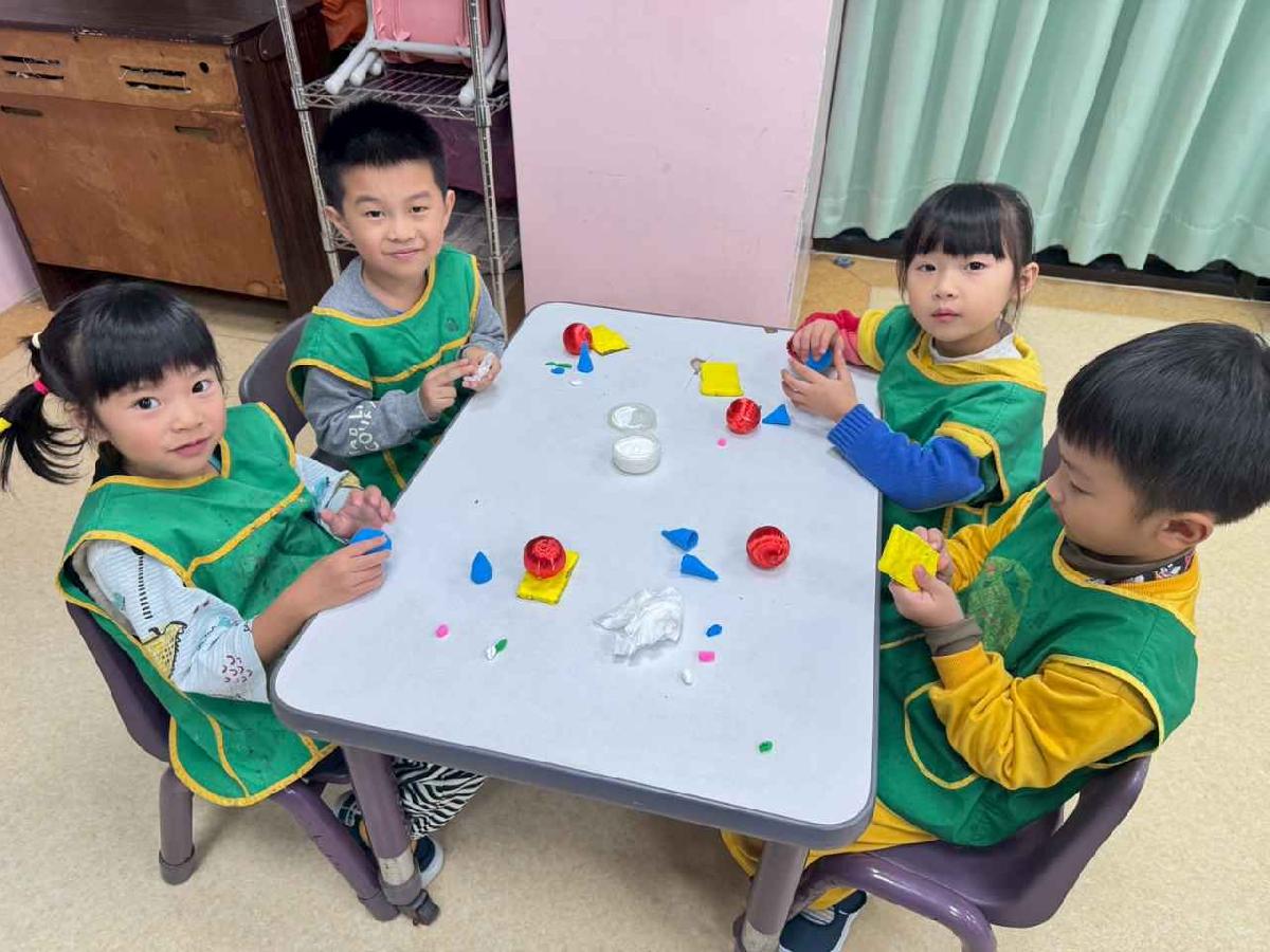 line_album_1215-19才藝_251224_49