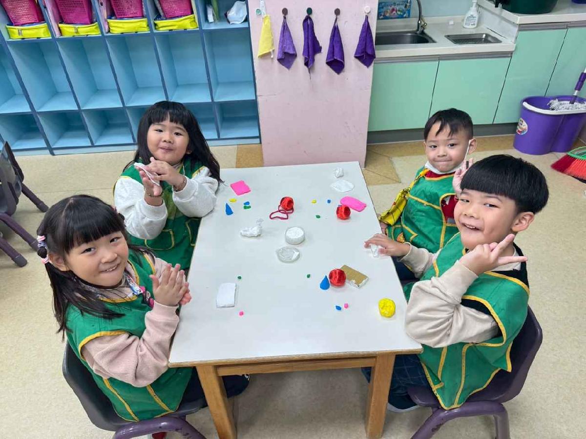 line_album_1215-19才藝_251224_55