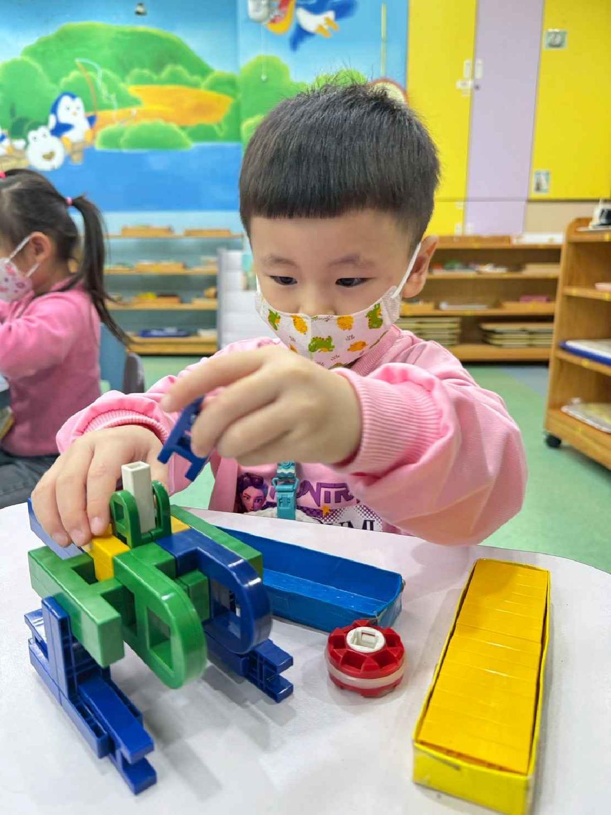 line_album_1215-19才藝_251224_80