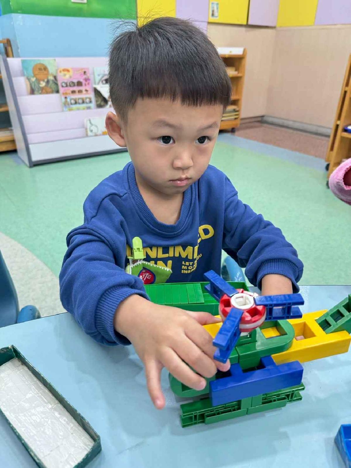 line_album_1215-19才藝_251224_84