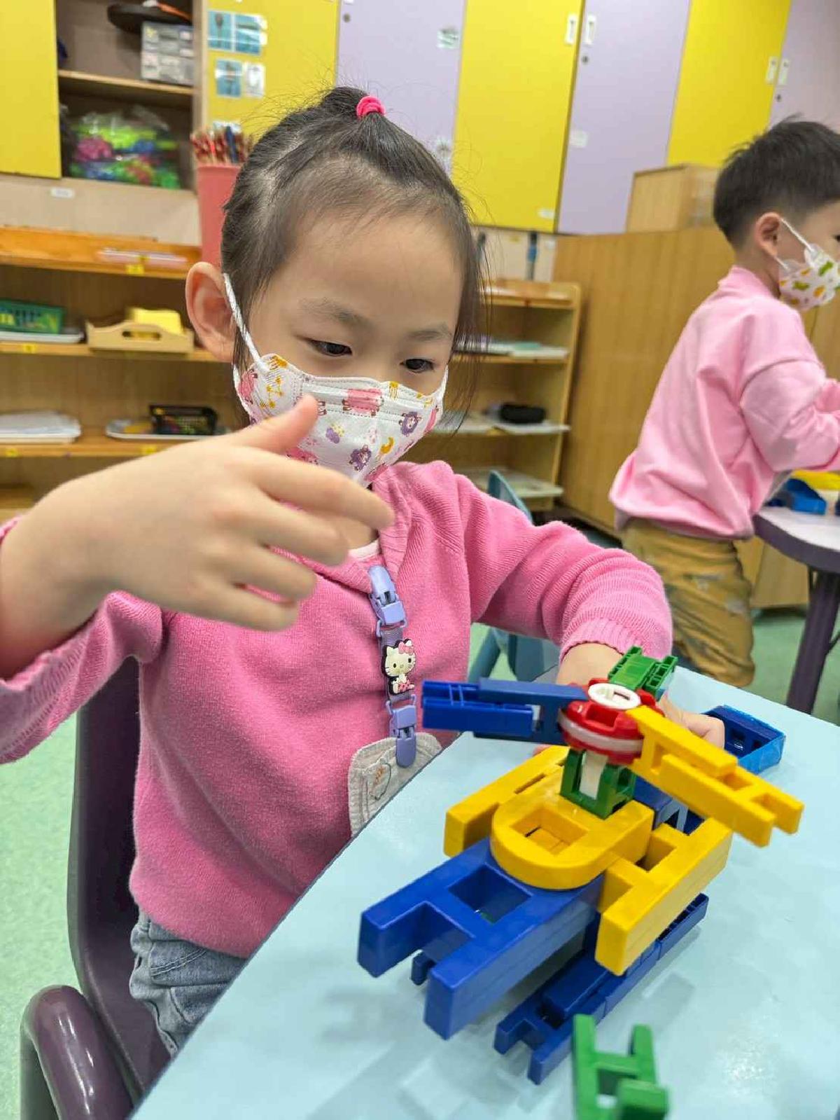 line_album_1215-19才藝_251224_85