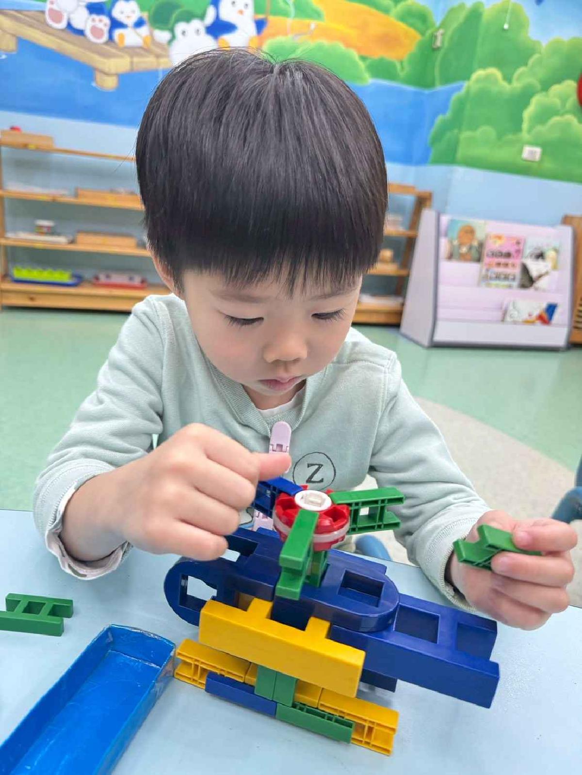 line_album_1215-19才藝_251224_86