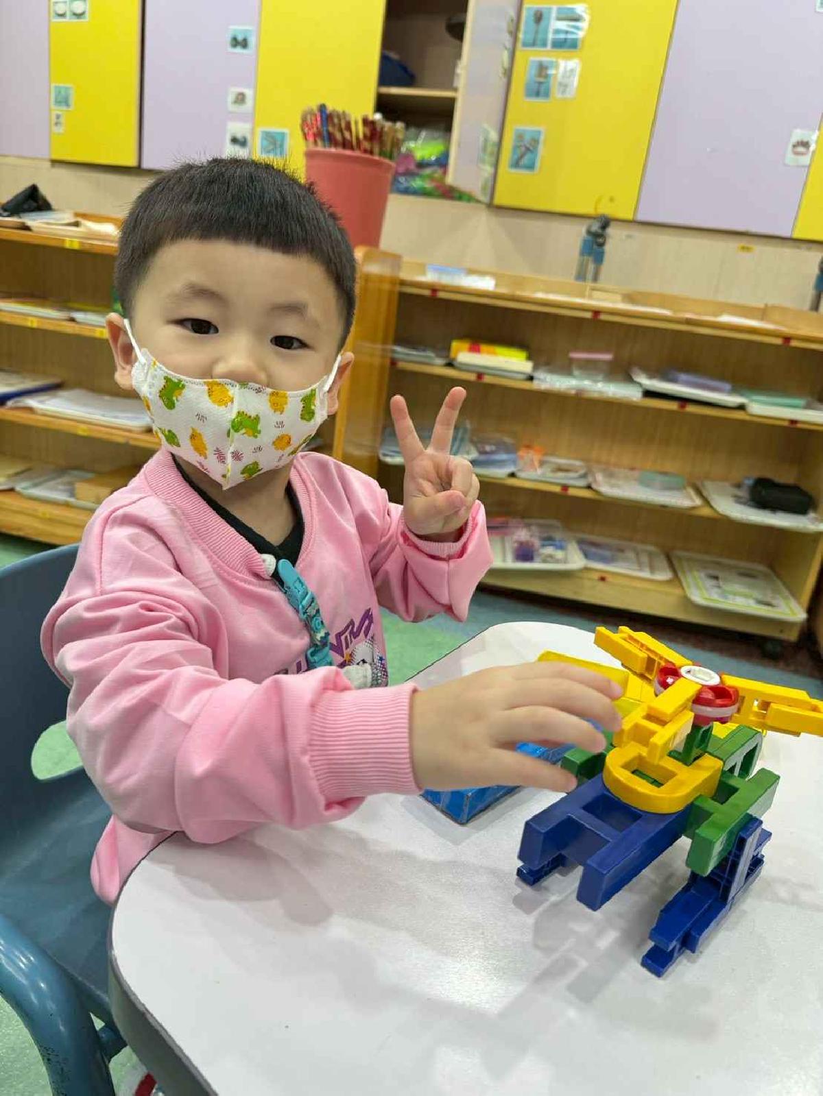 line_album_1215-19才藝_251224_93