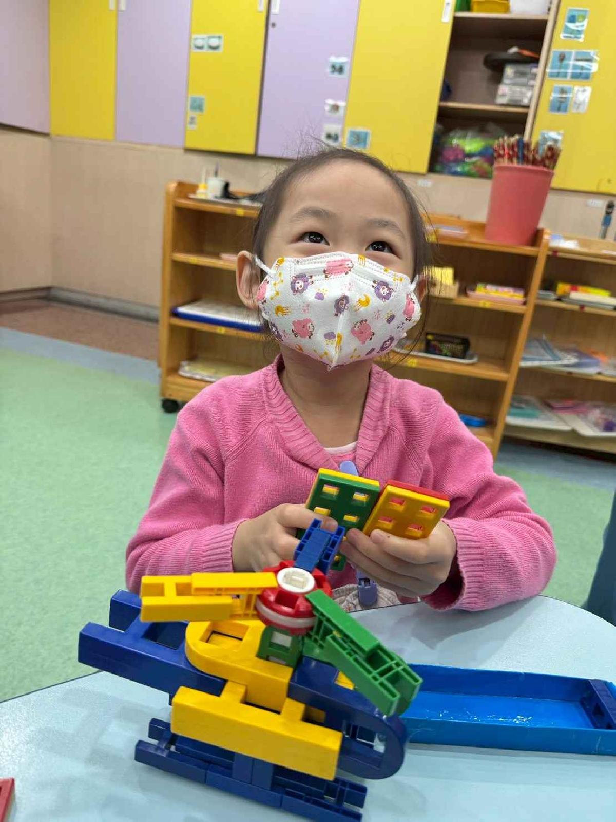 line_album_1215-19才藝_251224_96