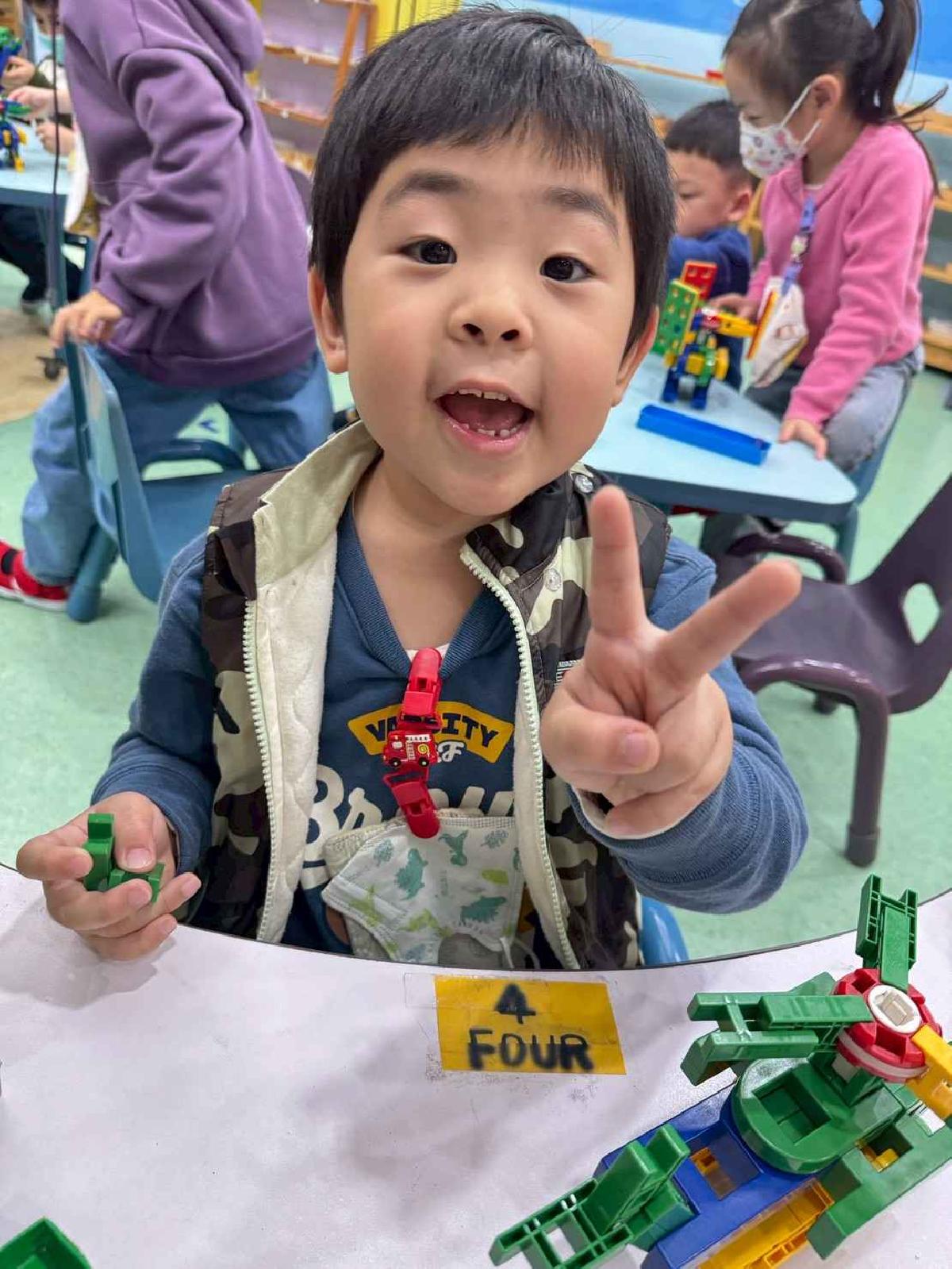 line_album_1215-19才藝_251224_105