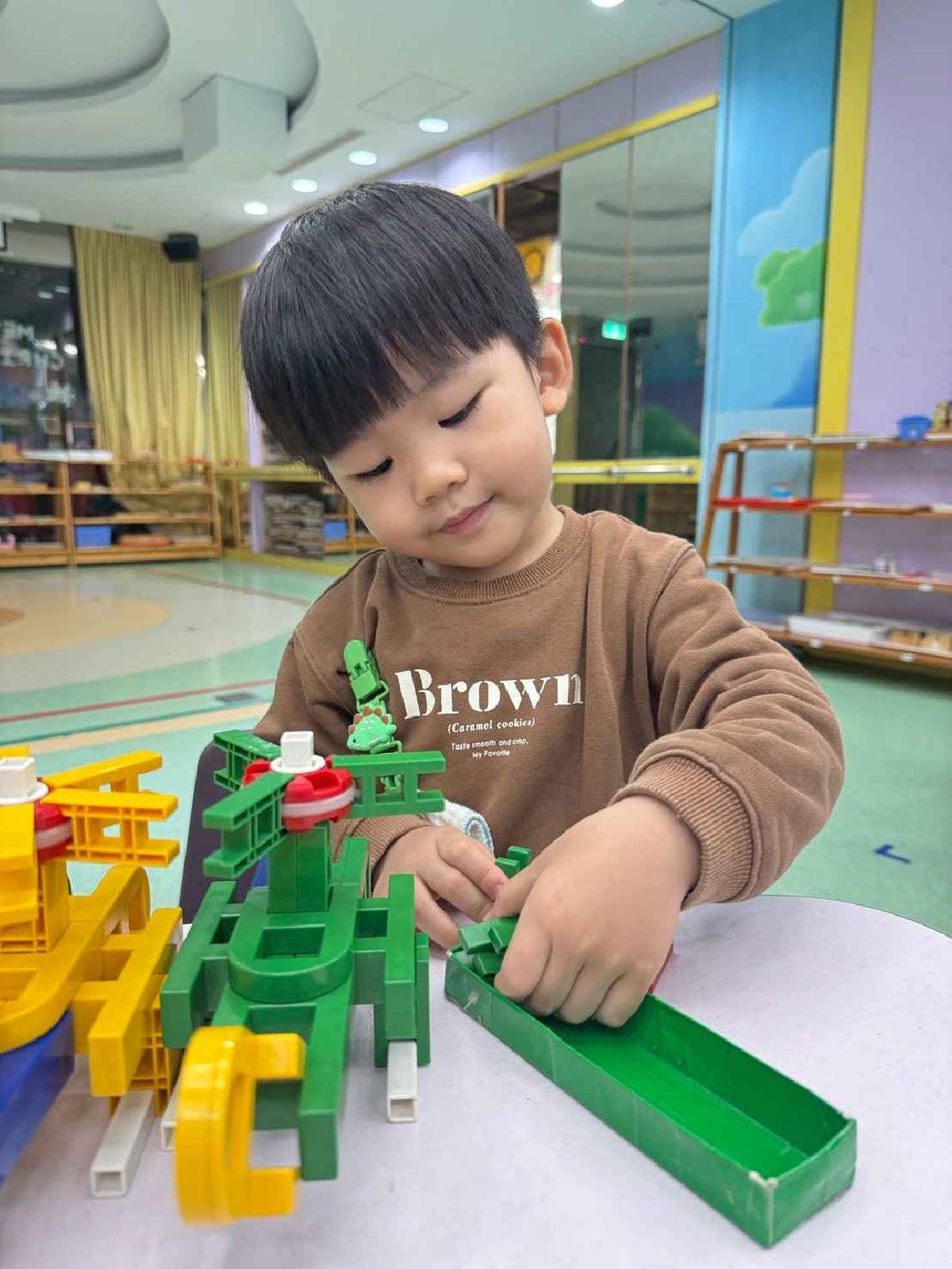 line_album_1215-19才藝_251224_131