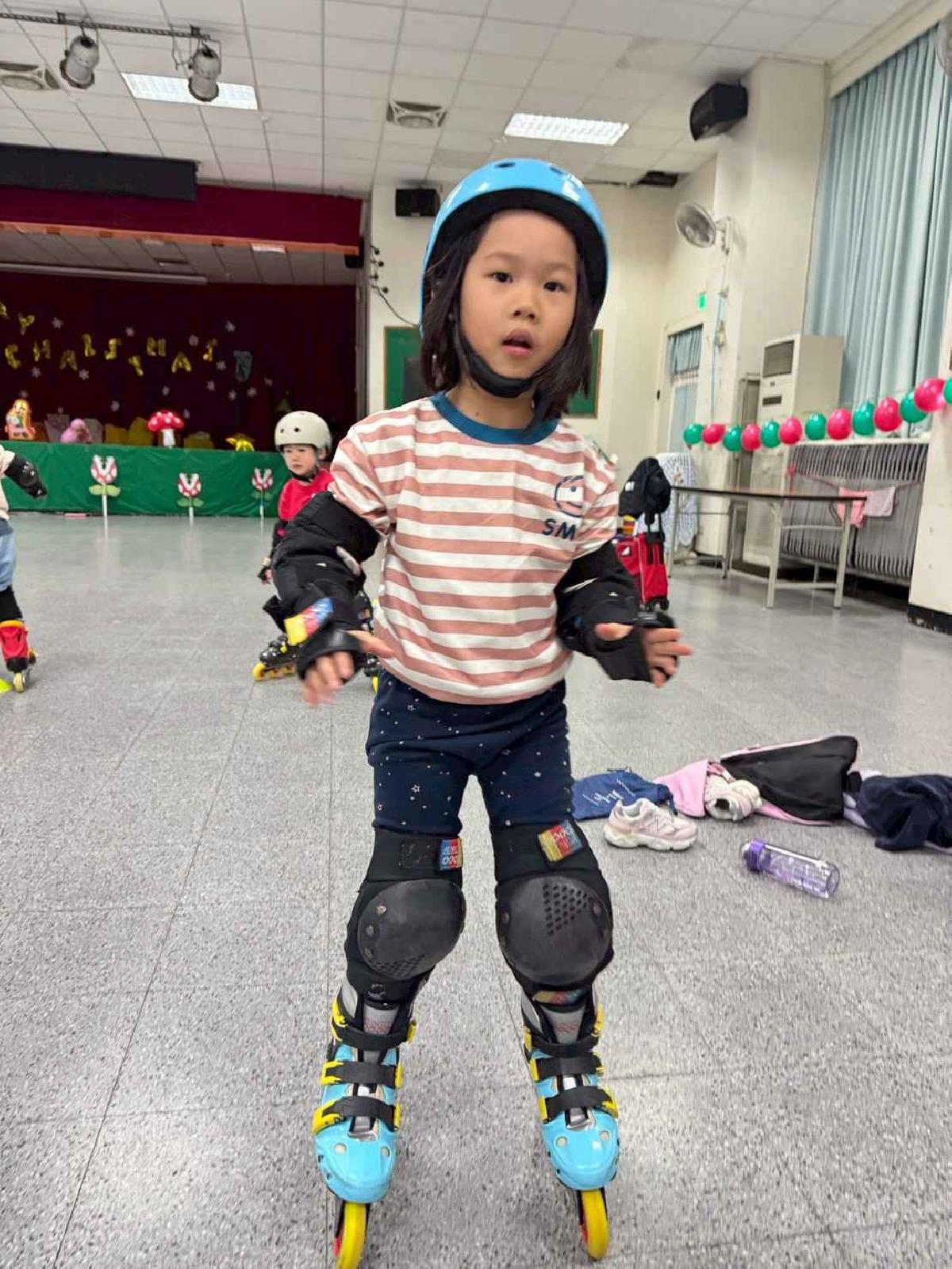 line_album_1215-19才藝_251224_163