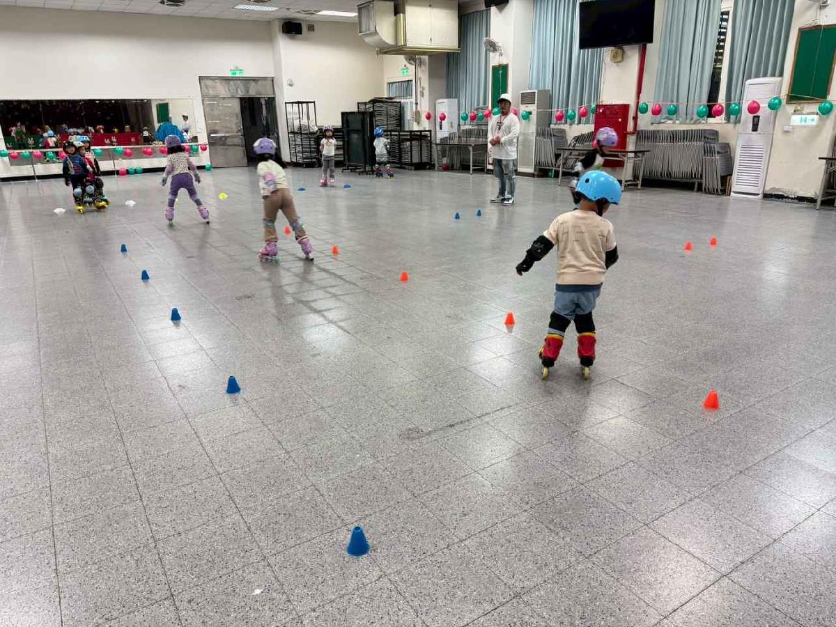 line_album_1215-19才藝_251224_168