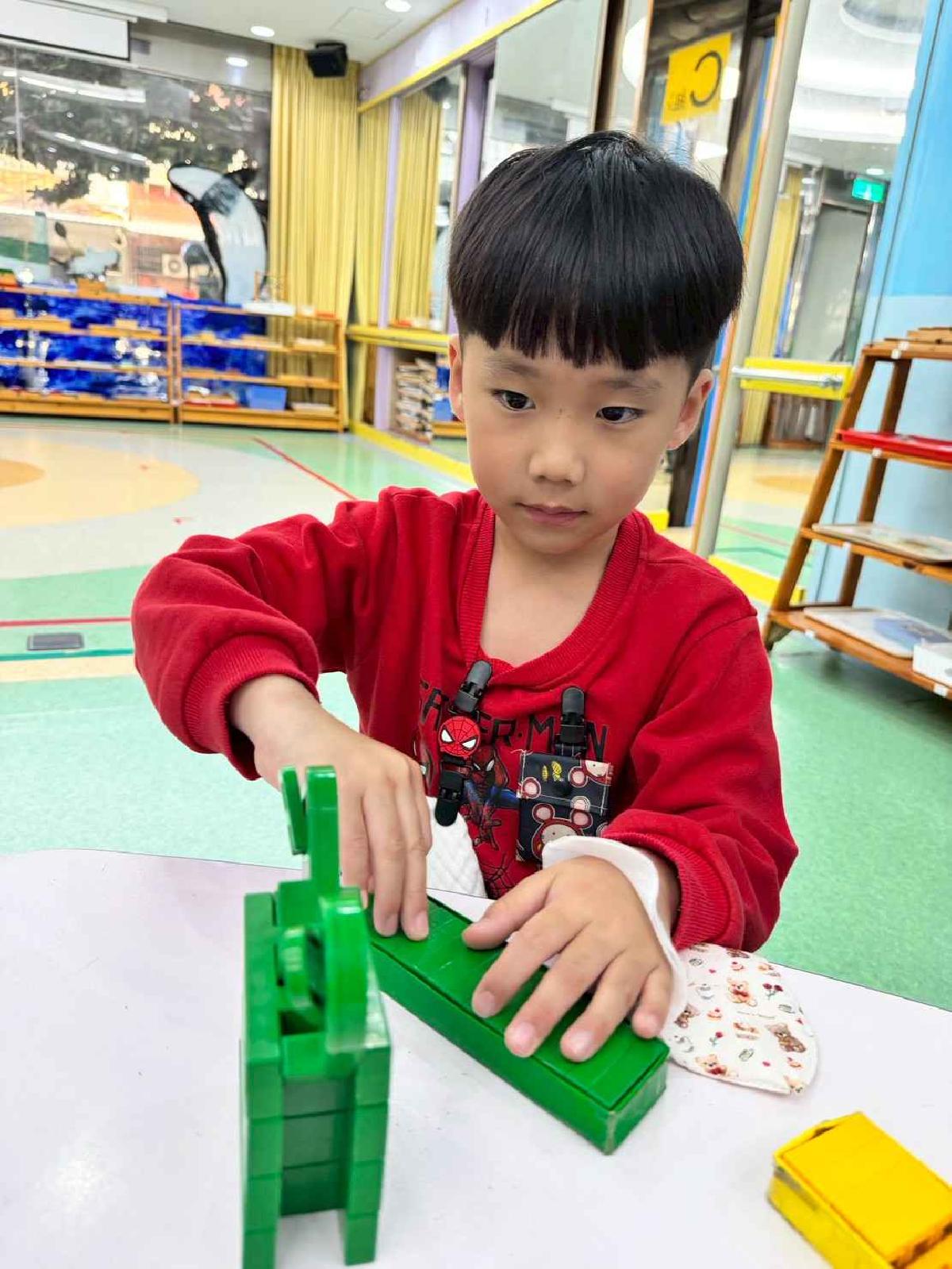 line_album_3.23-3.27才藝_260406_52