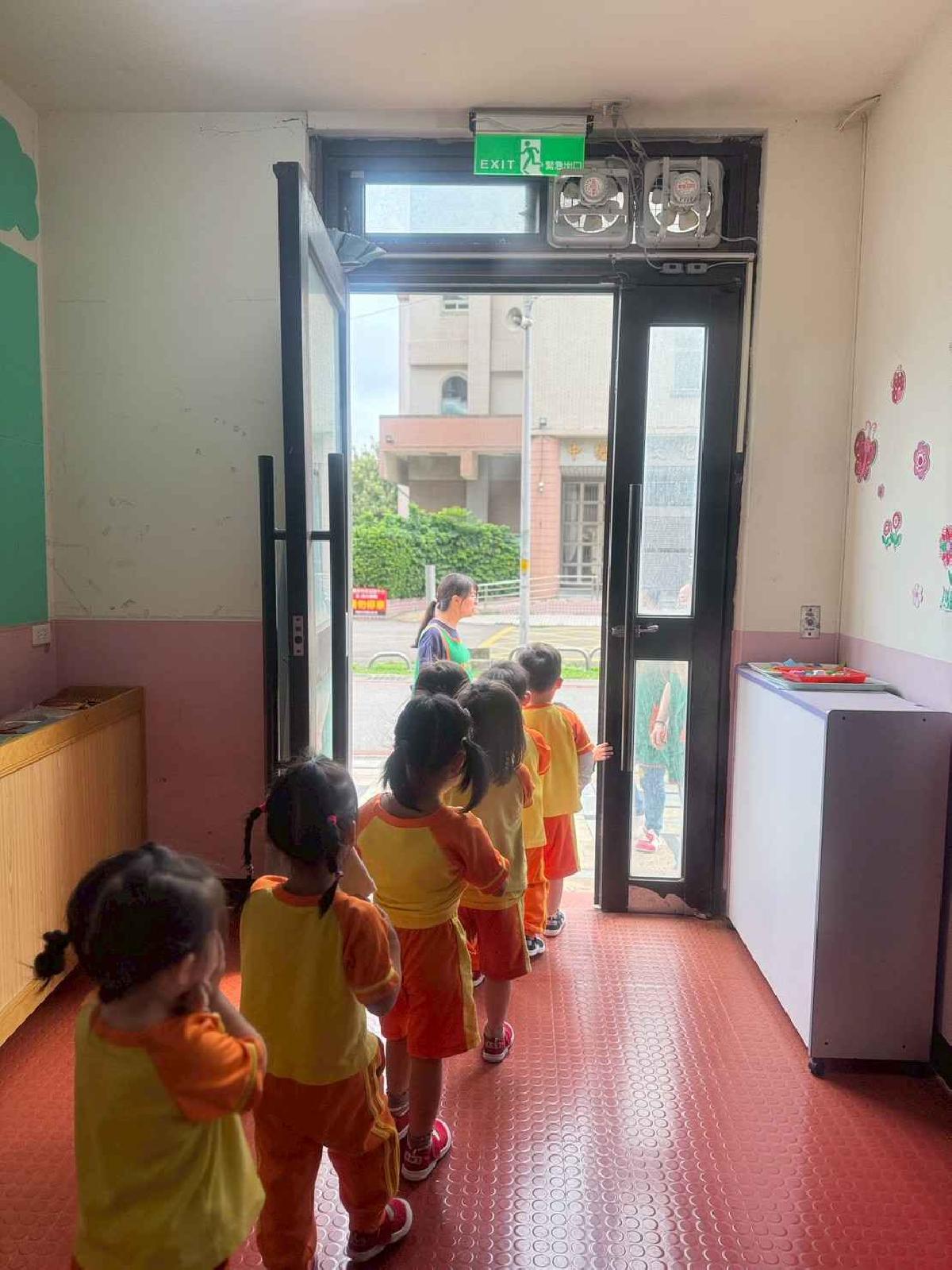 line_album_1150416防災逃生演練_260519_9