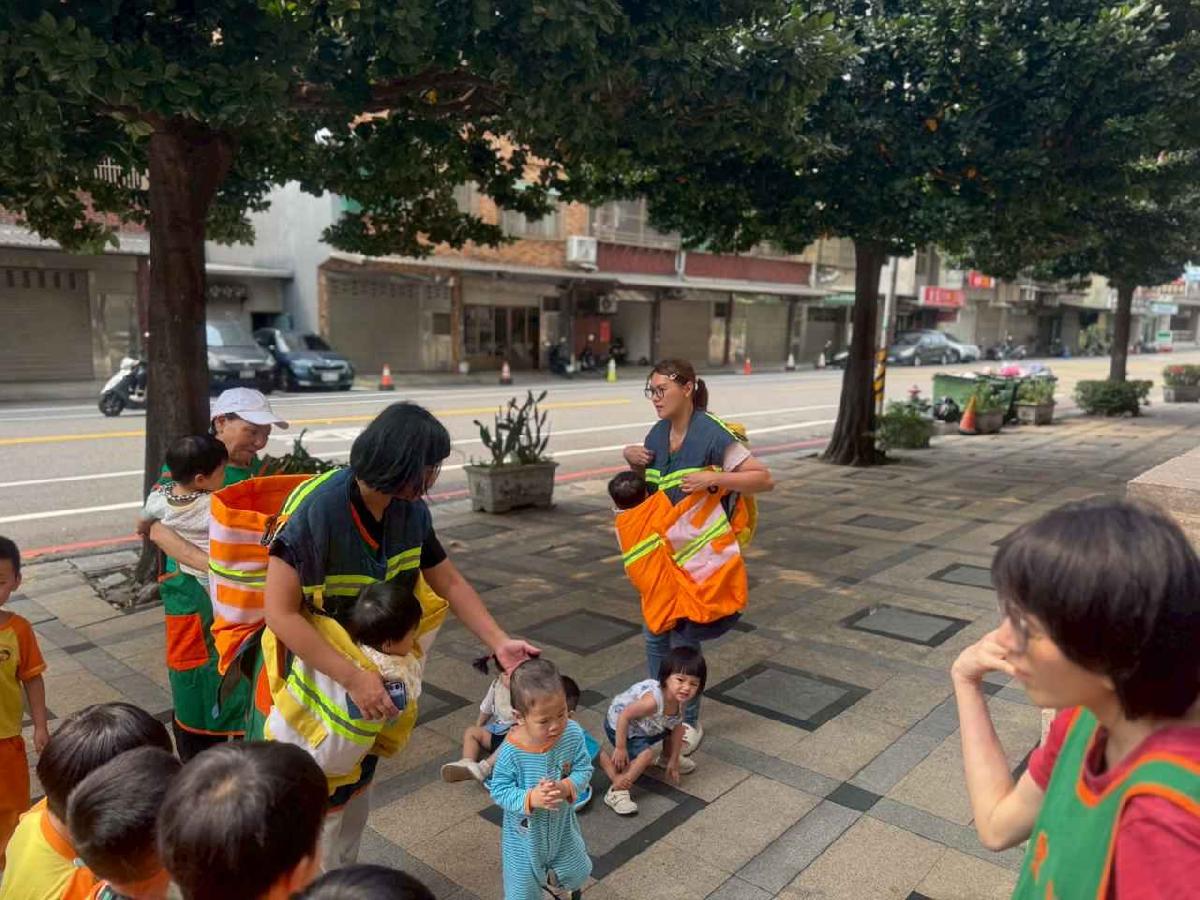 line_album_1150416防災逃生演練_260519_12