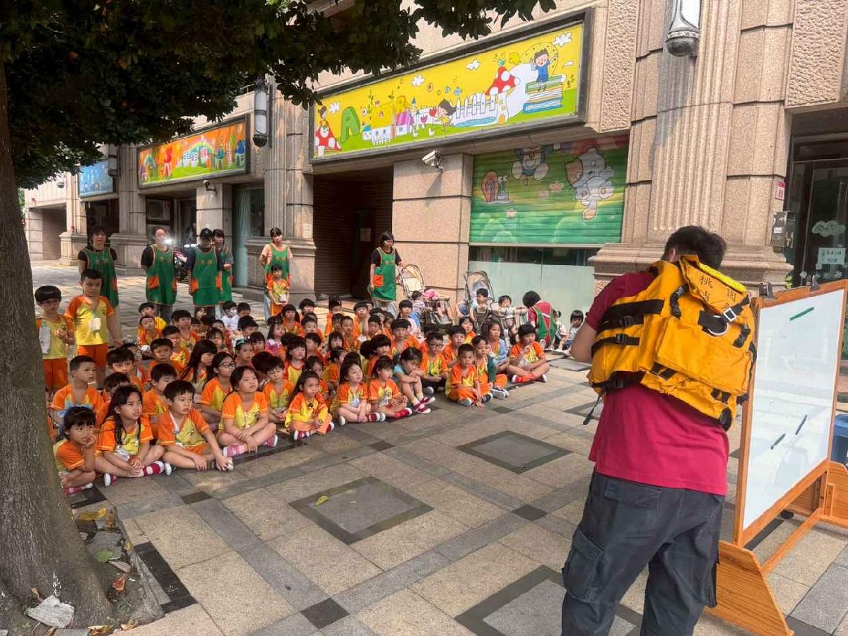 line_album_1150416防災逃生演練_260519_16