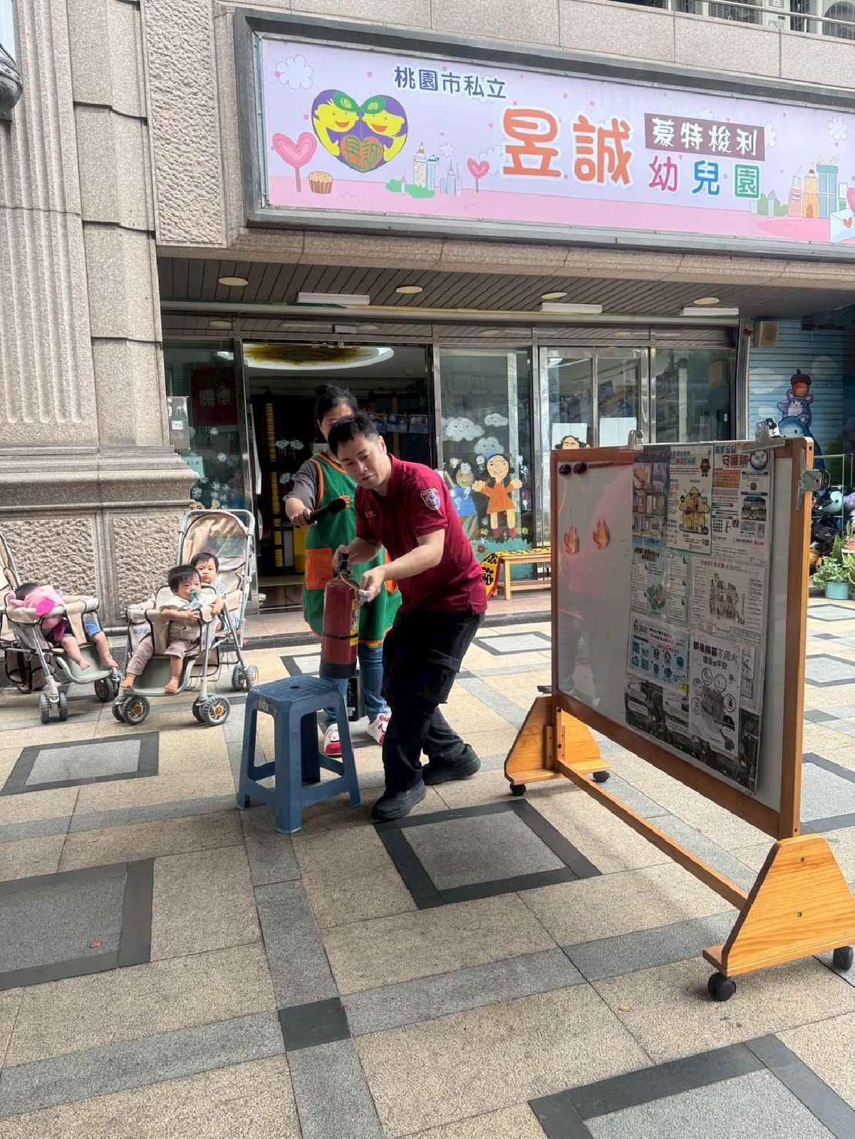 line_album_1150416防災逃生演練_260519_24