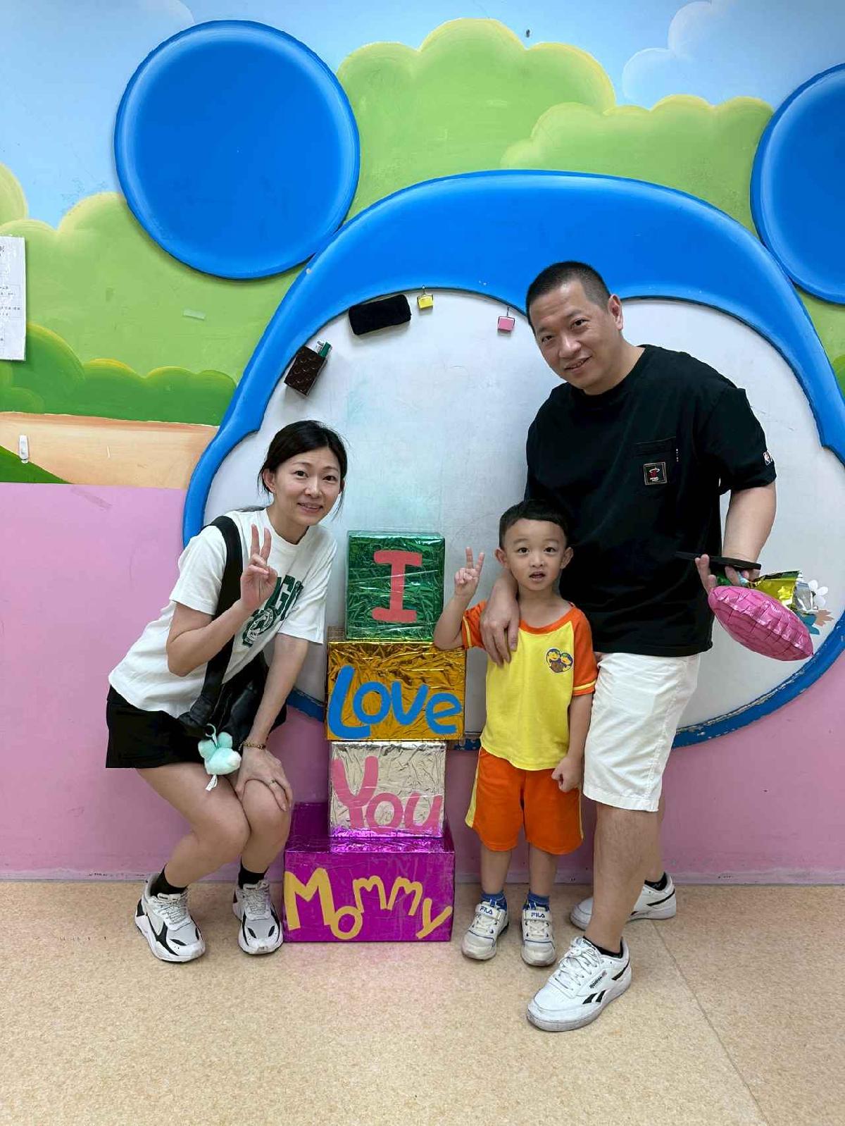 line_album_甜蜜蜜的祝福_260601_122