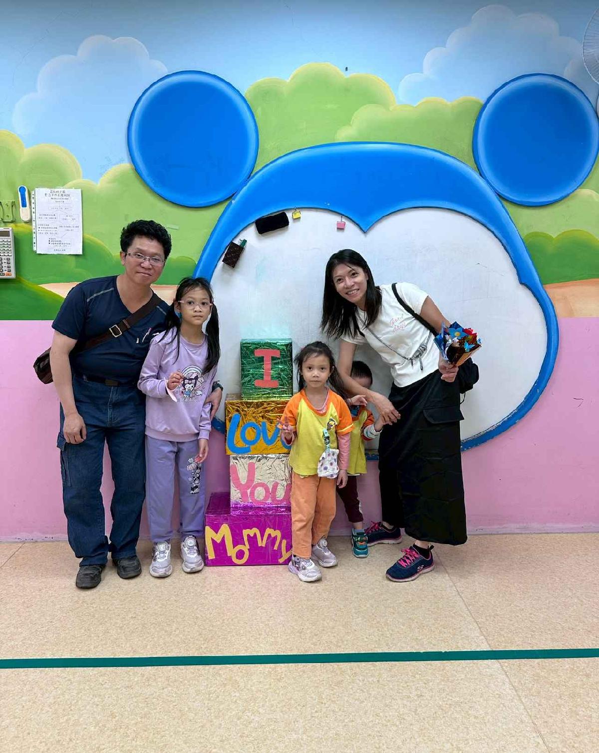 line_album_甜蜜蜜的祝福_260601_131