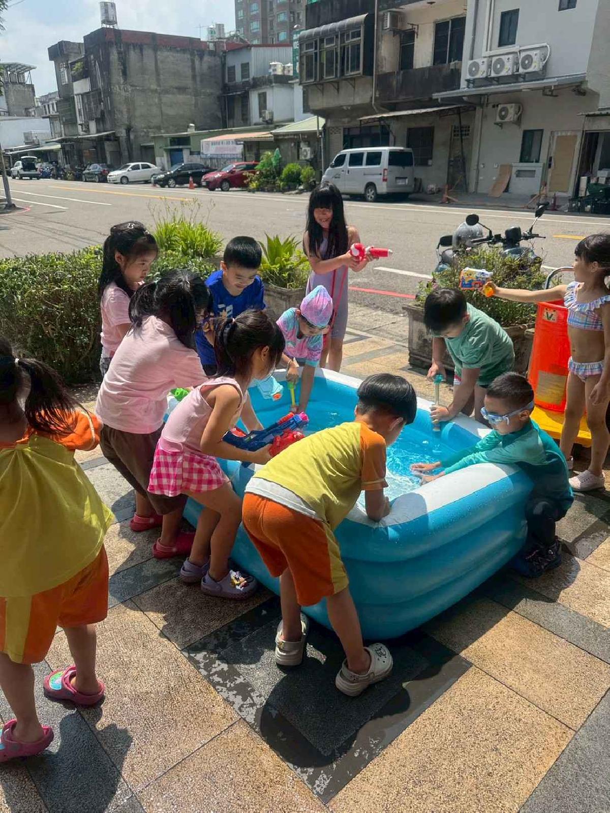 line_album_1150709玩水_260709_2