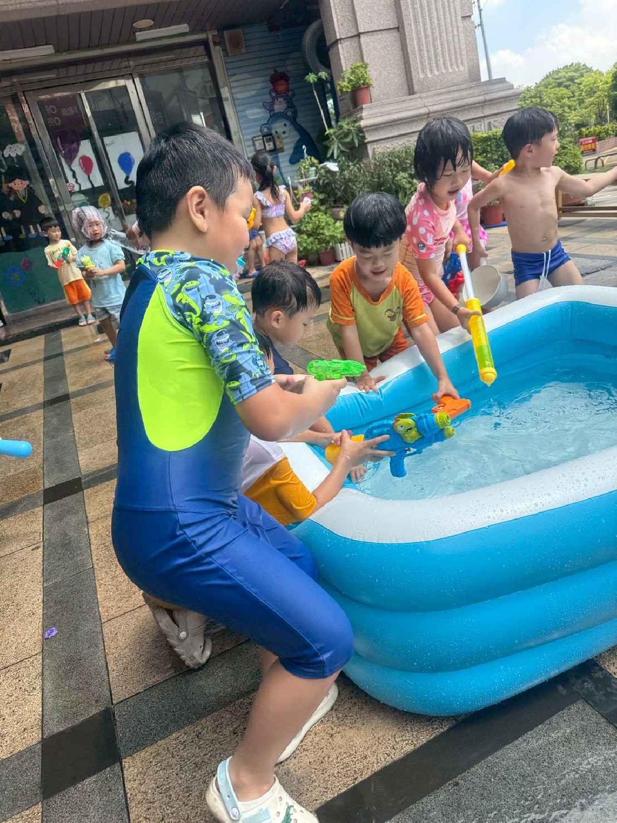 line_album_1150709玩水_260709_22