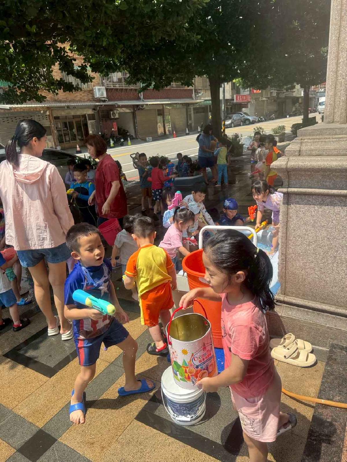 line_album_1150709玩水_260709_27