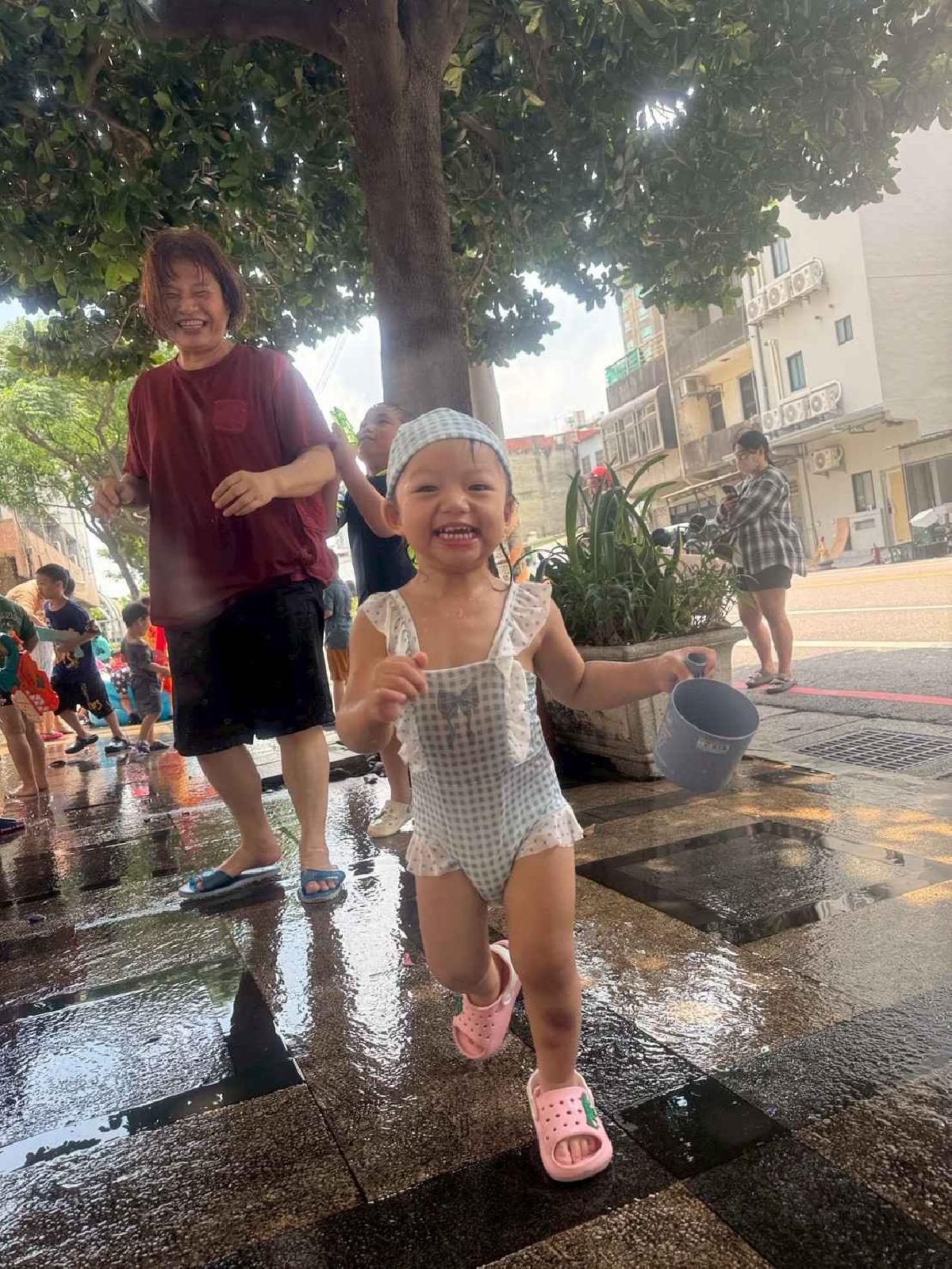 line_album_1150709玩水_260709_48