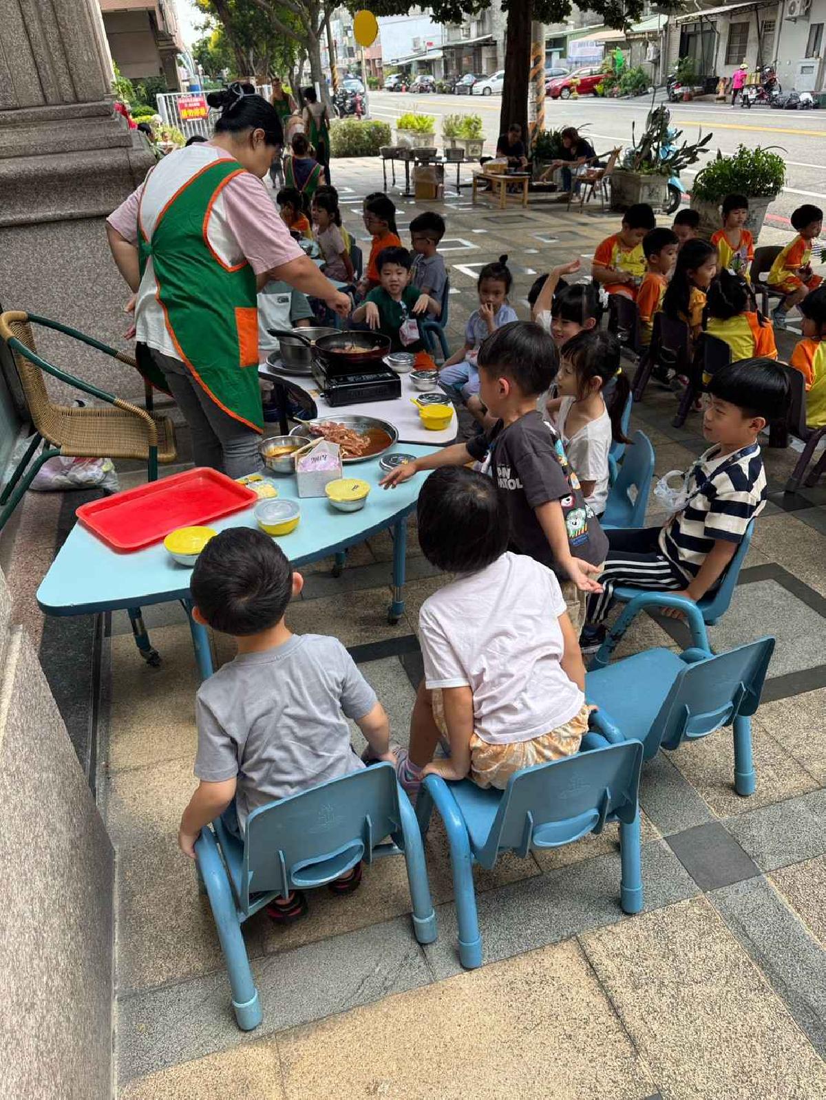 line_album_1150924烤肉大會串_260929_17