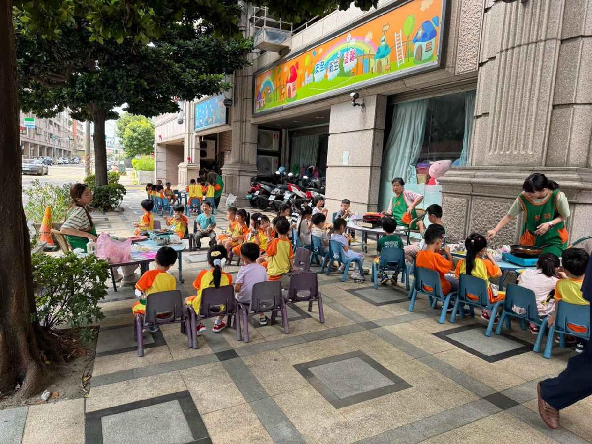line_album_1150924烤肉大會串_260929_23