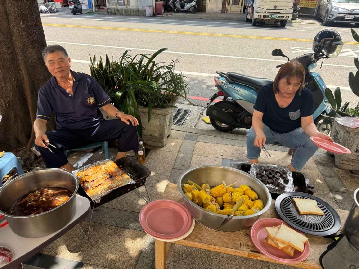 line_album_1150924烤肉大會串_260929_29
