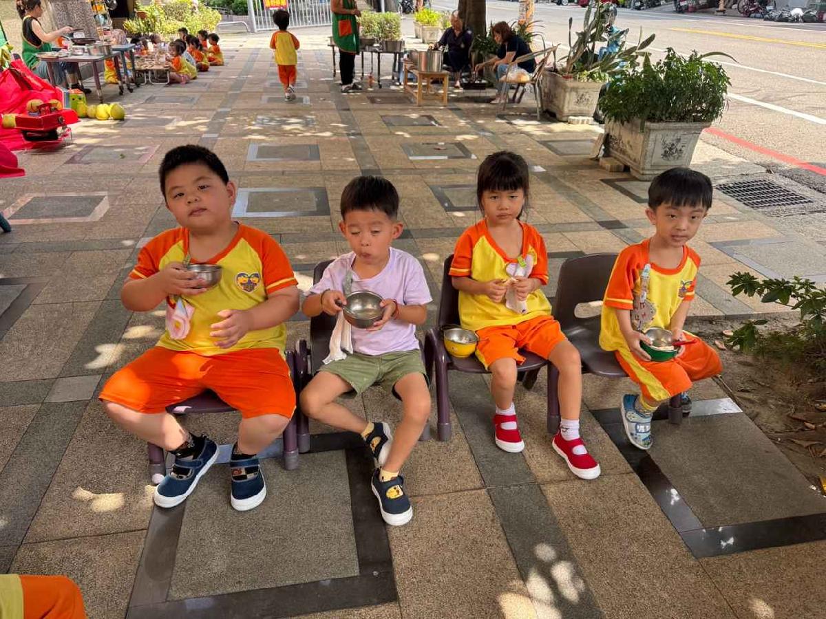 line_album_1150924烤肉大會串_260929_32