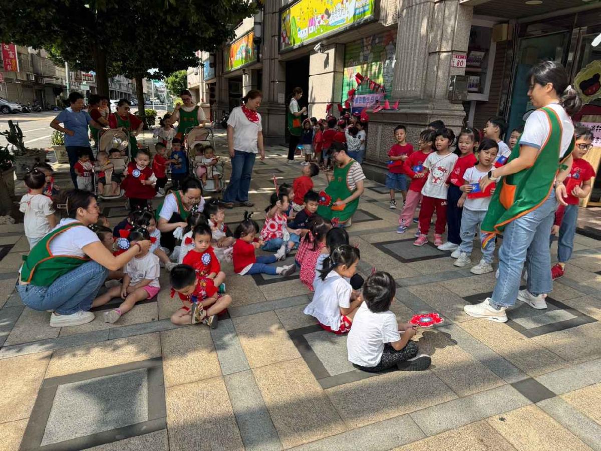 line_album_1151008雙十遊行_261008_9