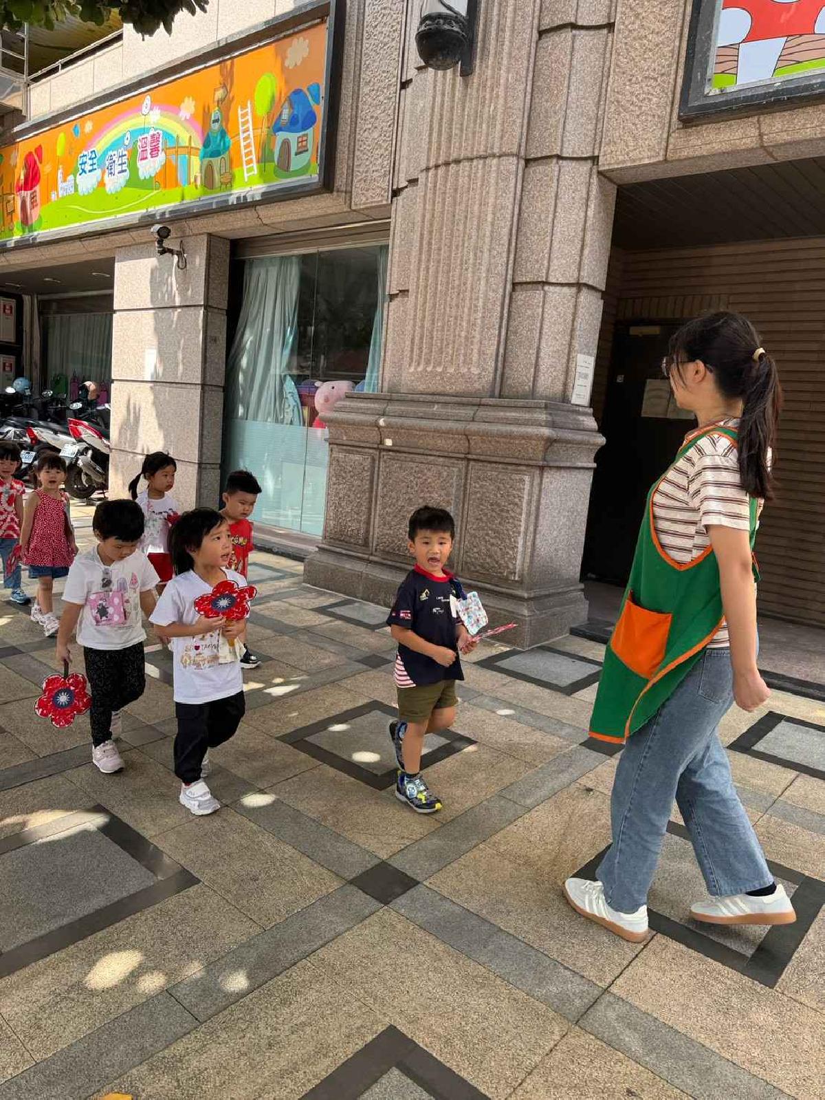 line_album_1151008雙十遊行_261021_67